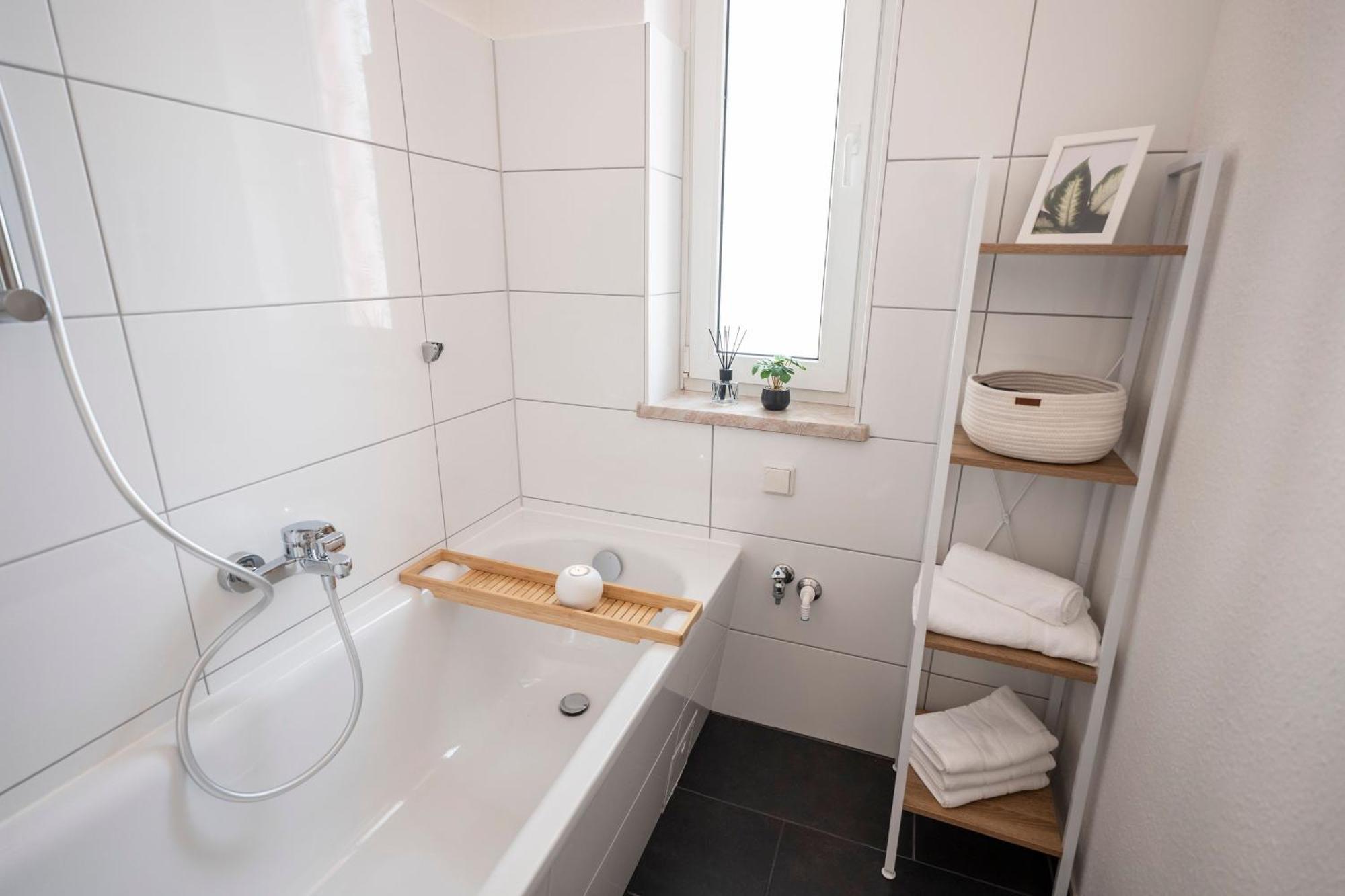 Loh9 - Das Apartment Im Citycenter - Parkplatz - Wlan - Aufzug Chemnitz Eksteriør billede